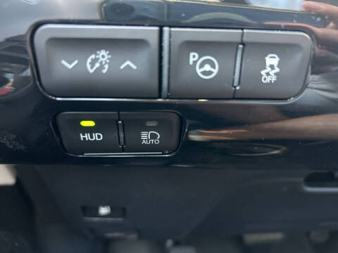 2019 Toyota Prius Limited