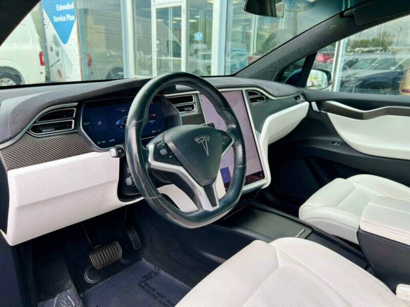 2016 Tesla Model X