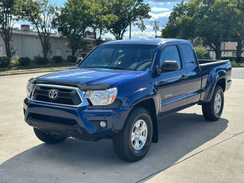 2015 Toyota Tacoma's photo