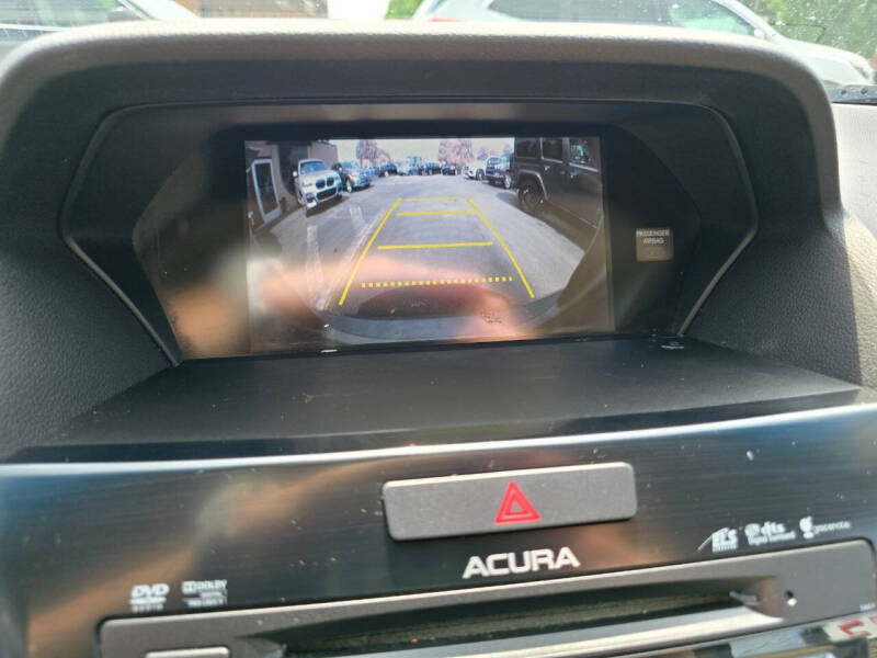 2013 Acura ILX 2.0L w/Tech