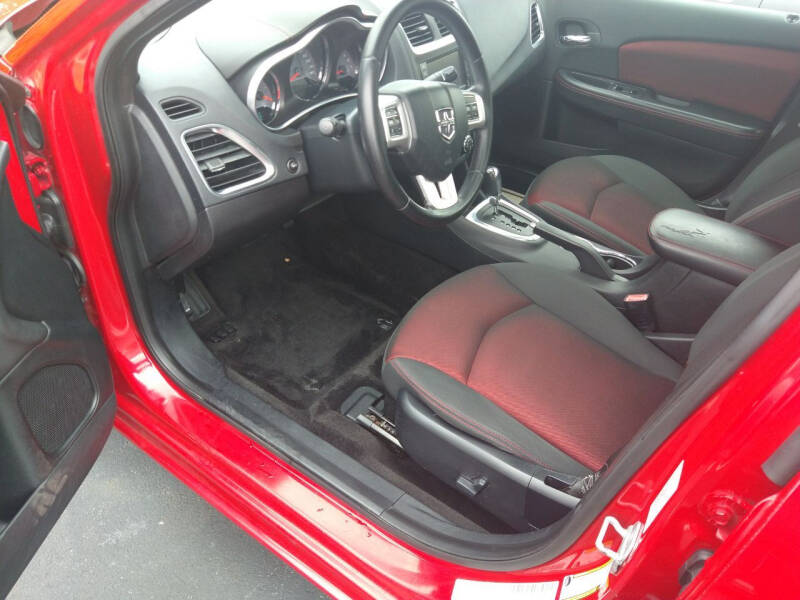 2012 Dodge Avenger SXT Plus