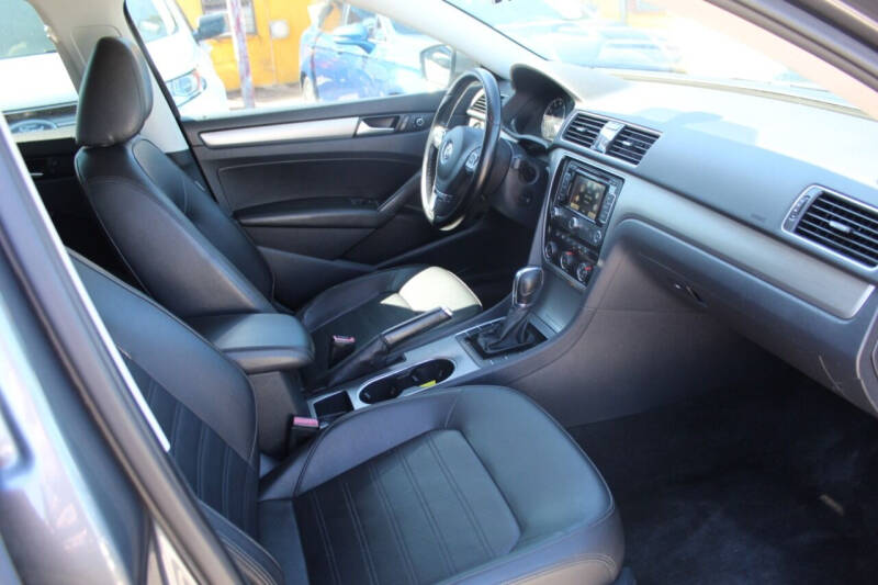 2015 Volkswagen Passat