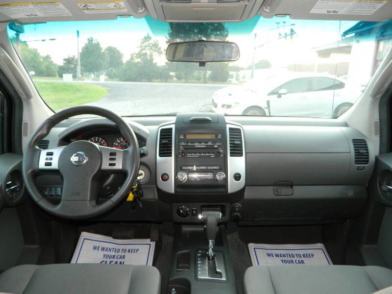 2009 Nissan Xterra S photo 17