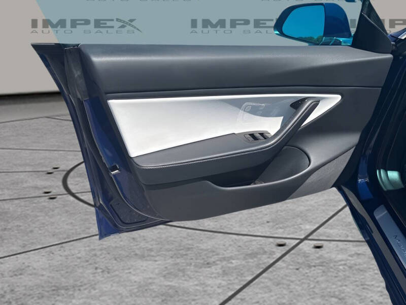 2018 Tesla Model 3 Mid Range