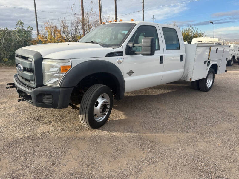 2016 Ford F-450 Super Duty Chassis Cab's photo