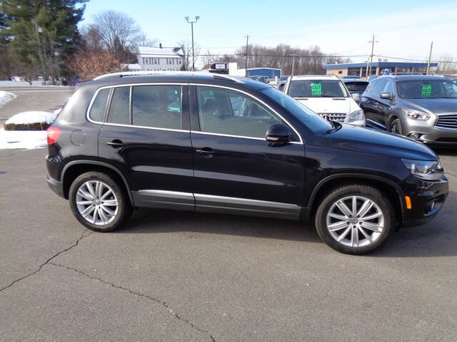 2015 Volkswagen Tiguan for sale at BETTER BUYS AUTO INC in East Windsor CT