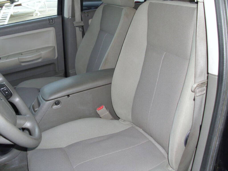 2006 Dodge Dakota SLT