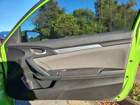 2016 Honda Civic LX-P