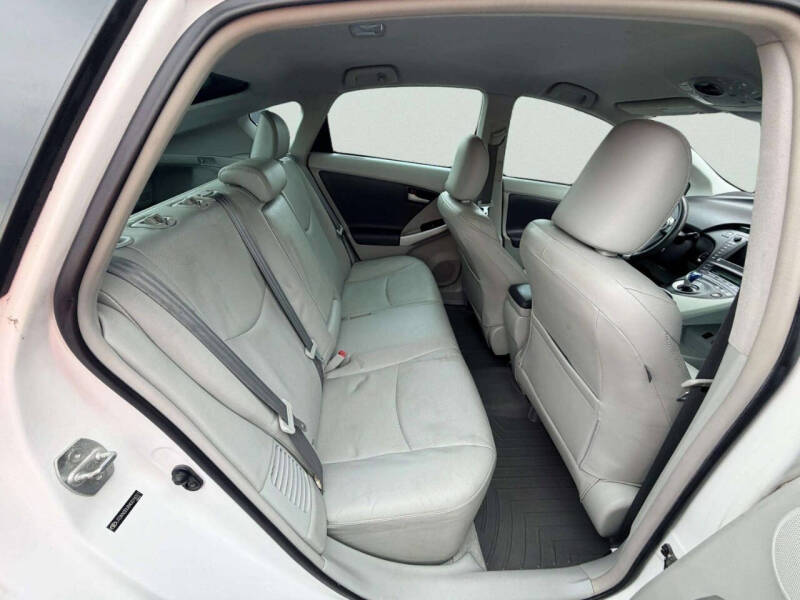 2010 Toyota Prius V