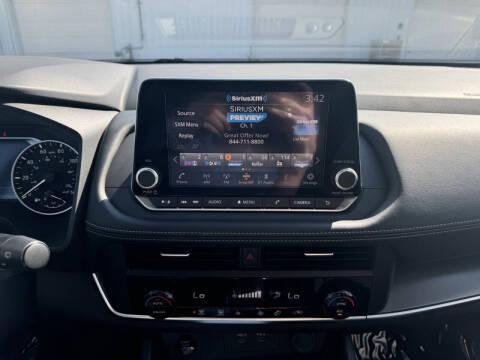 2025 Nissan Rogue SV