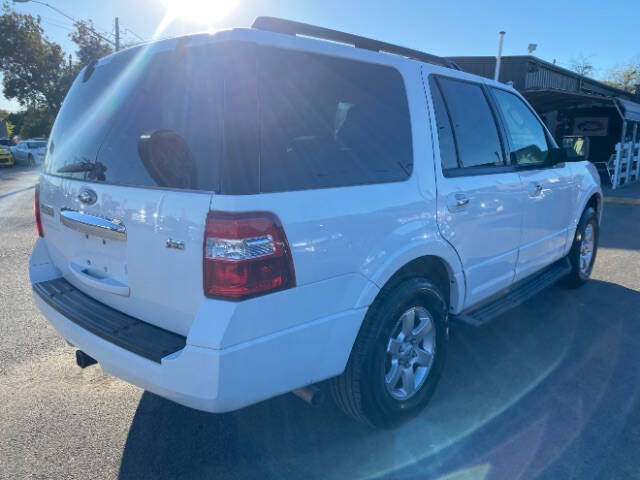 2010 Ford Expedition XLT