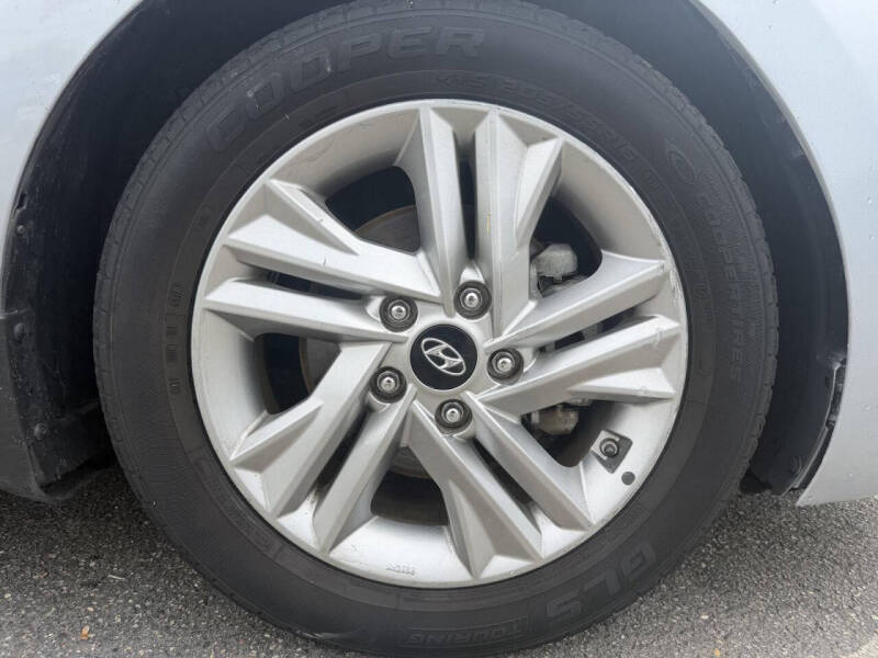 2020 Hyundai Elantra