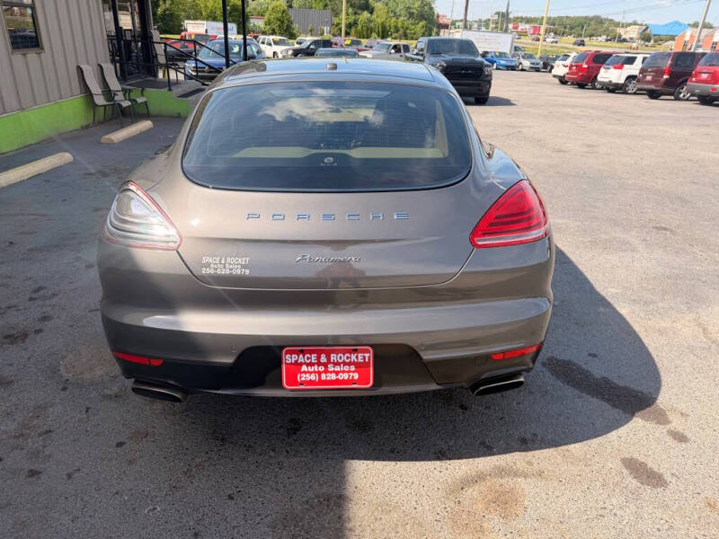 2015 Porsche Panamera