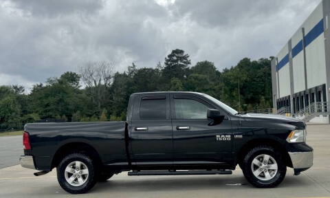 2018 RAM 1500 SLT