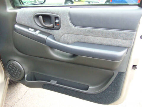 2002 Chevrolet Blazer LS