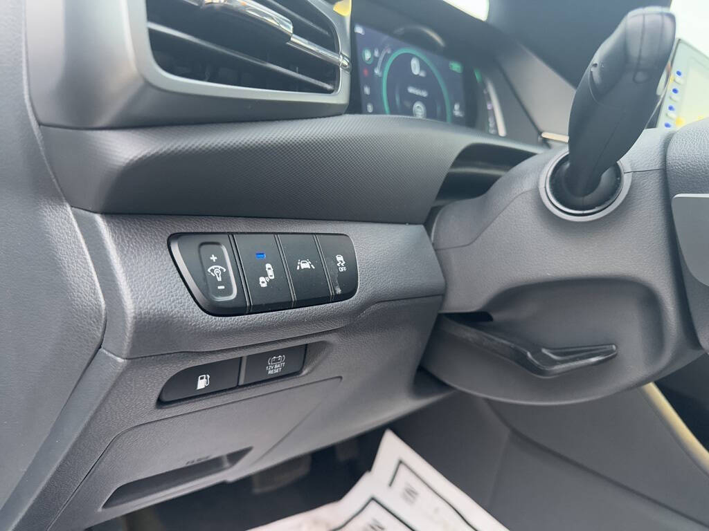 2020 Hyundai IONIQ Hybrid for sale at Axio Auto Boise in Boise, ID