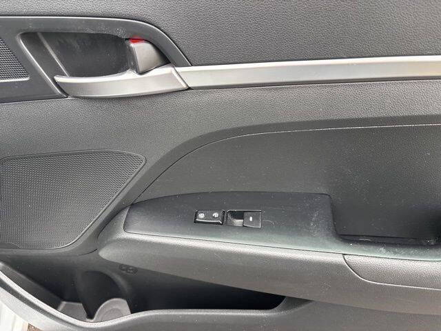 2019 Hyundai Elantra