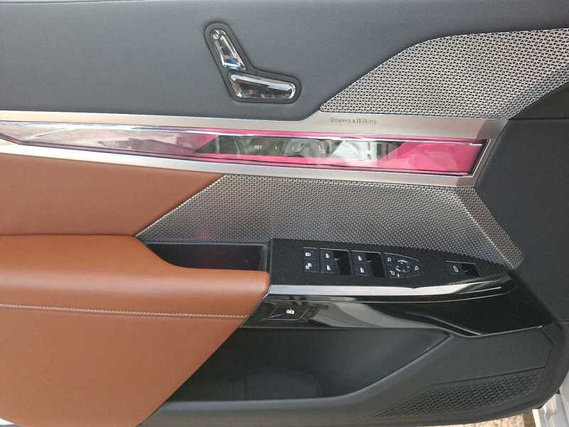 2023 BMW 7 Series 760i xDrive