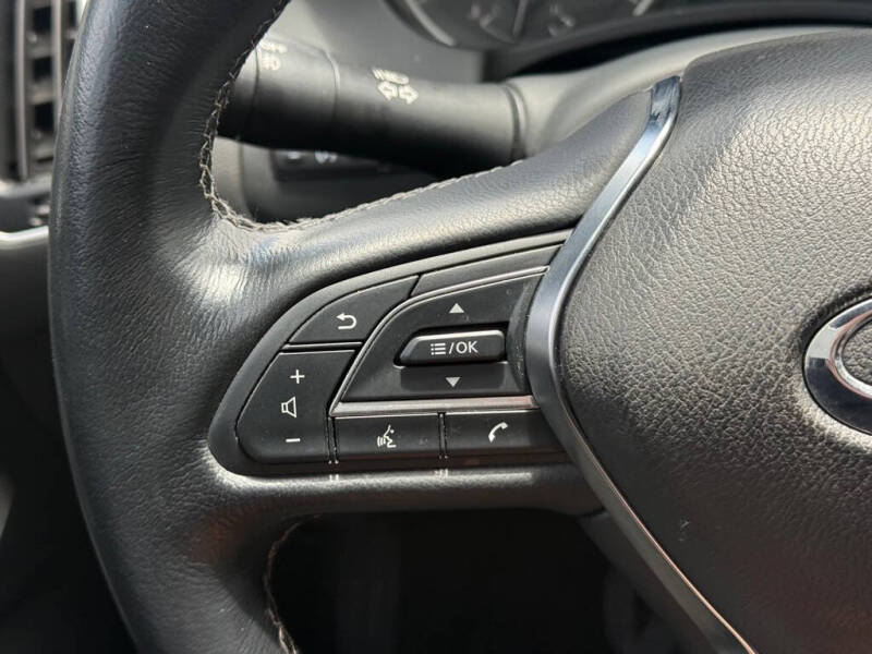 2024 Infiniti Q50 Luxe