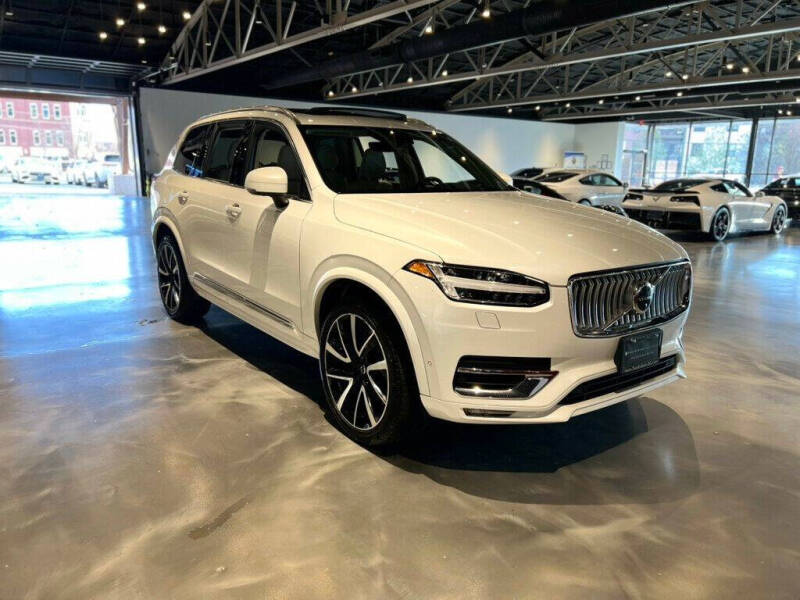 2023 Volvo XC90 B6 Plus Bright Theme 6P