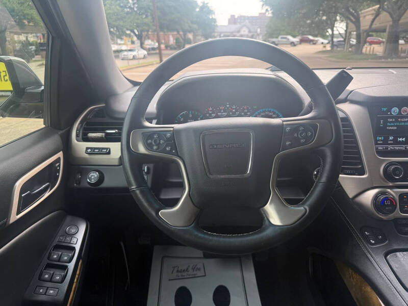2017 GMC Yukon Denali
