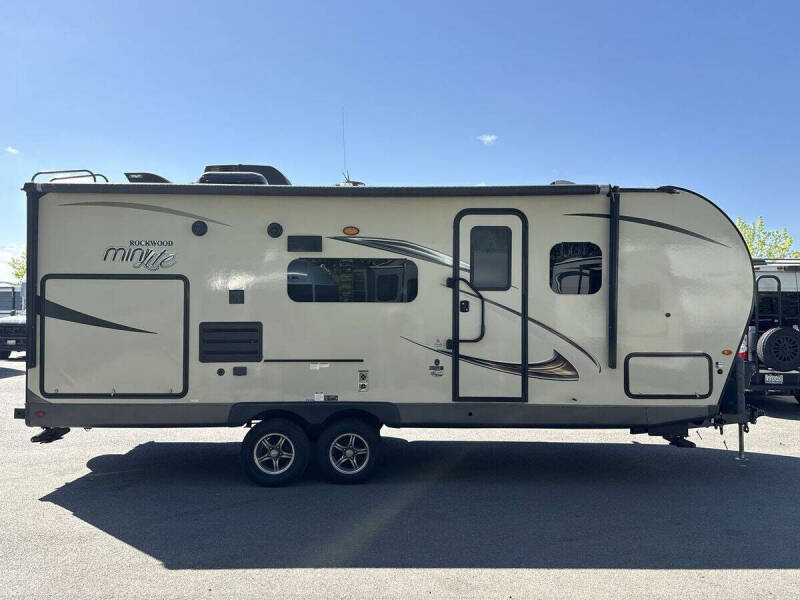 2019 Forest River Rockwood Mini Lite