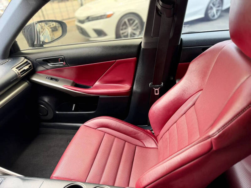 2016 Lexus IS 200t