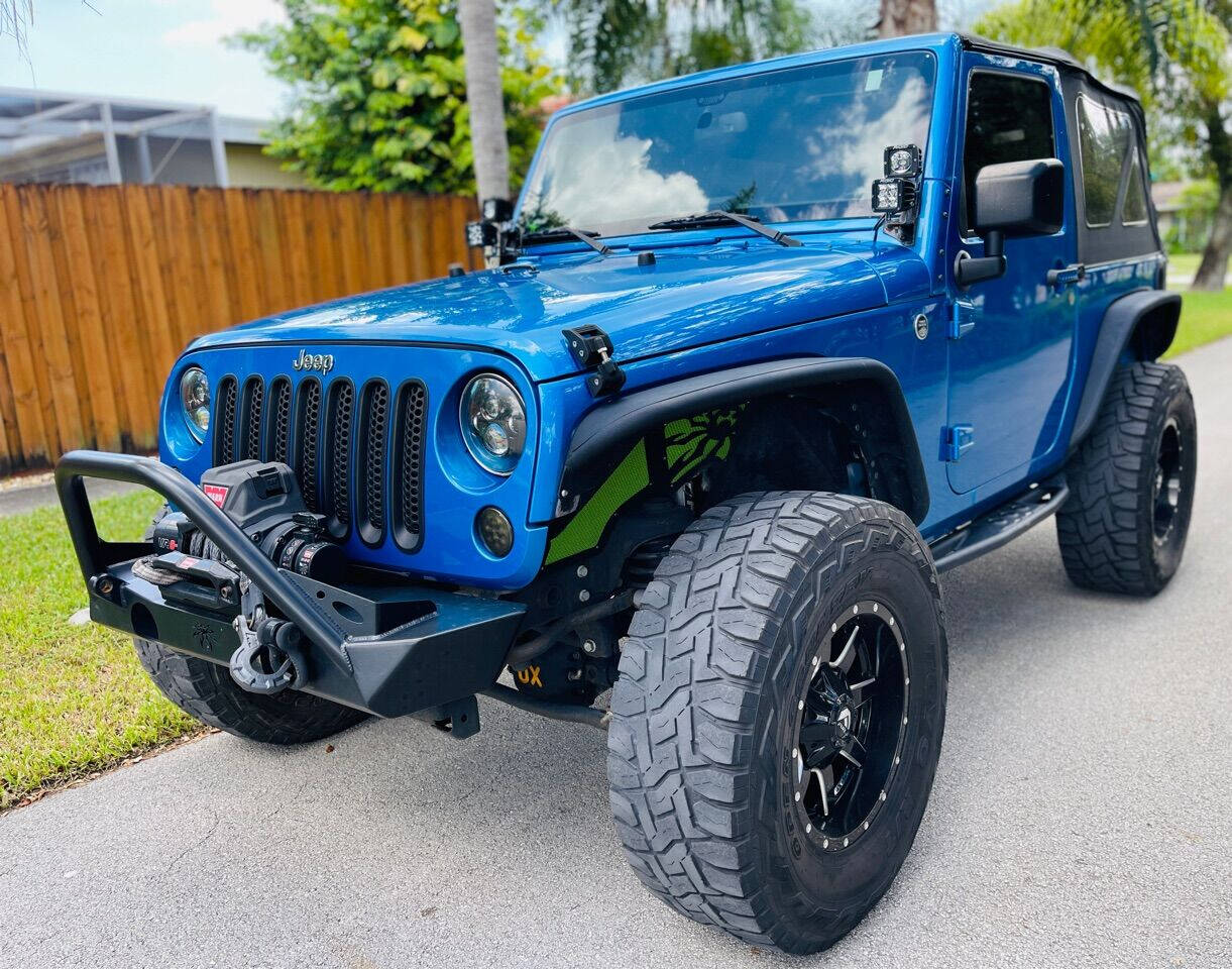 2015 JEEP Wrangler SUV / Crossover - $17,150