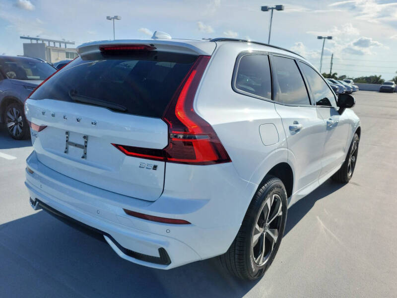 2026 Volvo XC60 B5 Core