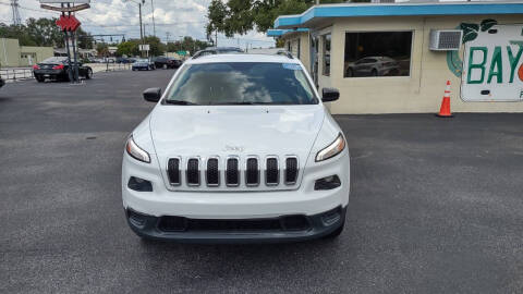 2017 Jeep Cherokee Sport