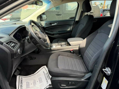 2020 Ford Edge SE