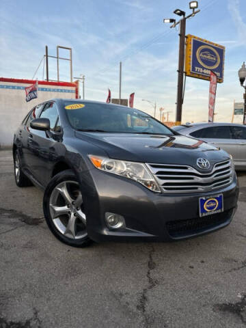 2011 Toyota Venza for sale at AutoBank in Chicago IL
