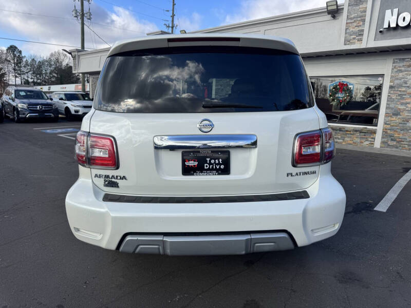 2017 Nissan Armada Platinum