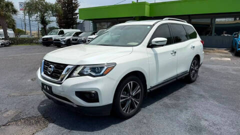 2020 Nissan Pathfinder Platinum