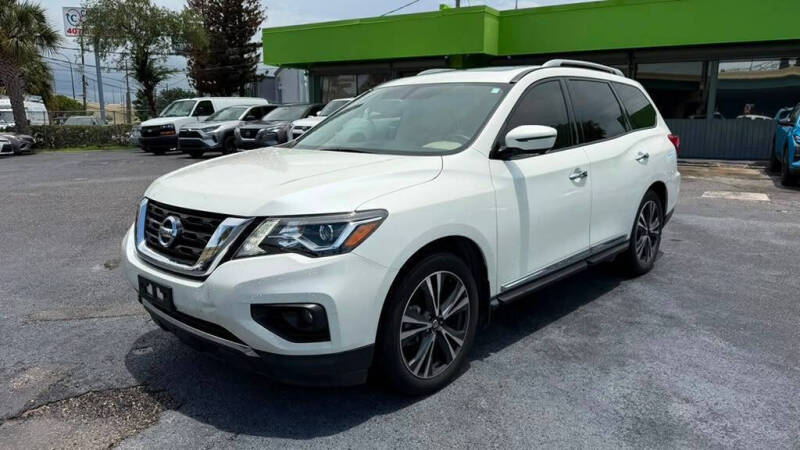 2020 Nissan Pathfinder Platinum