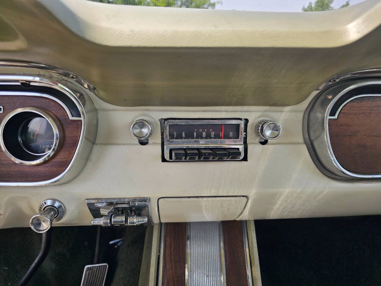1965 Ford Mustang 133