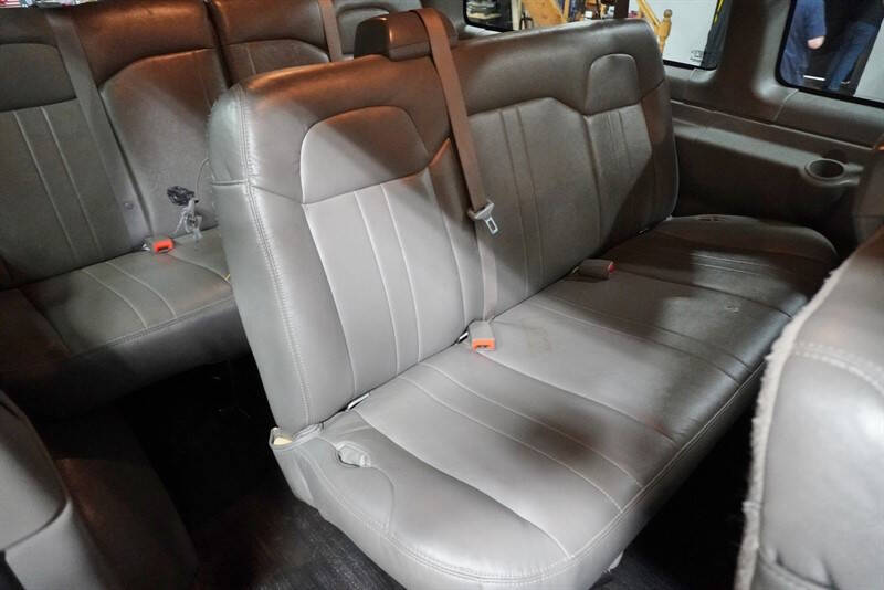 2019 Chevrolet Express LS 2500