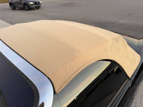 2004 Ford Thunderbird Deluxe