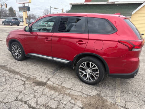 2017 Mitsubishi Outlander for sale at 1st Auto Loan in Springfield IL