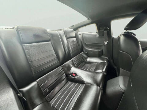 2006 Ford Mustang GT Deluxe