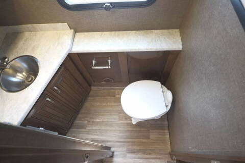 2018 Freightliner XCS Chassis