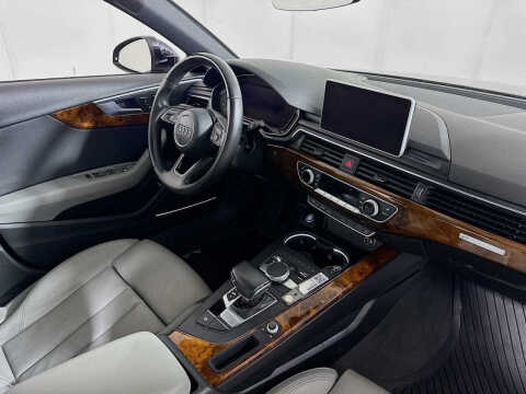 2017 Audi A4 2.0T quattro Premium Plus