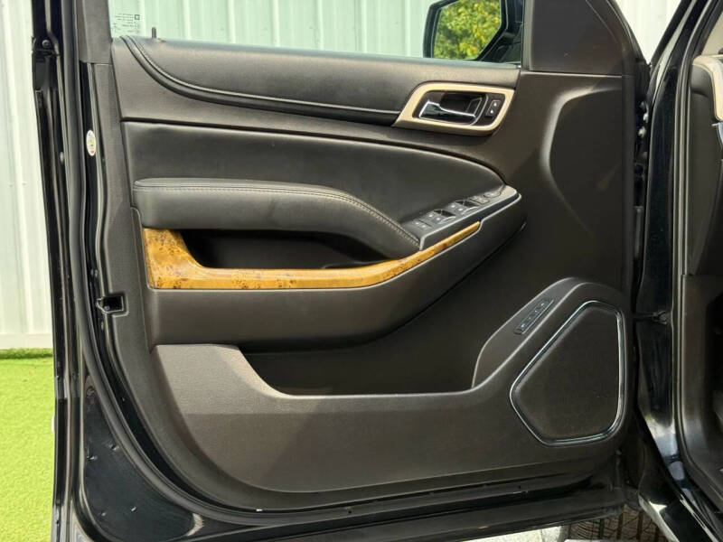 2017 GMC Yukon XL Denali