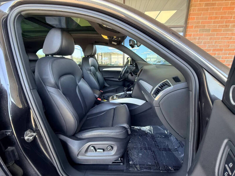 2017 Audi Q5 2.0T quattro Premium Plus
