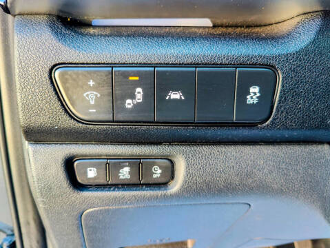 2022 Kia Niro Plug-In Hybrid LXS