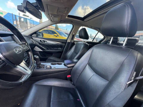 2021 Infiniti Q50 Luxe