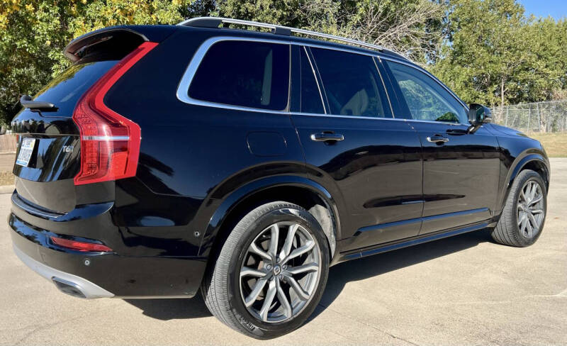 2018 Volvo XC90 T6 Momentum