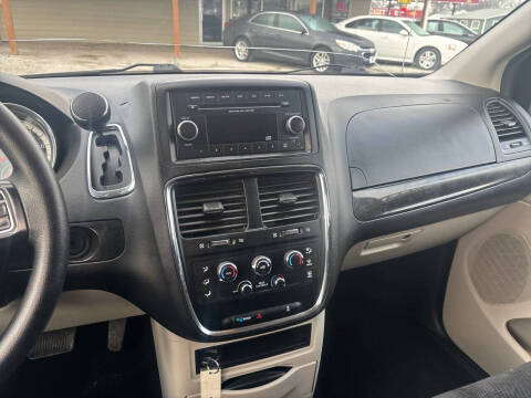 2017 Dodge Grand Caravan SE Plus