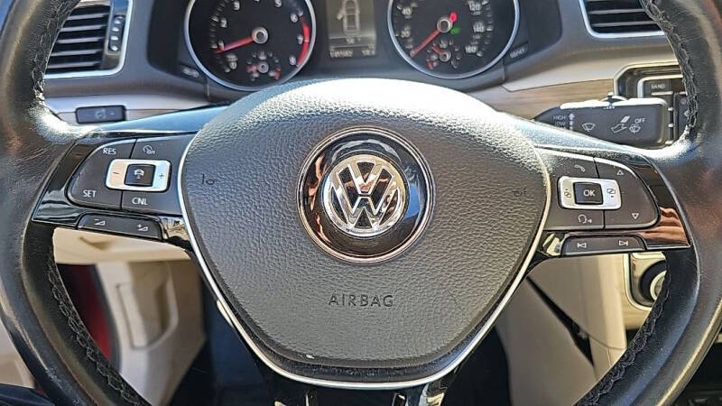 2016 Volkswagen Passat