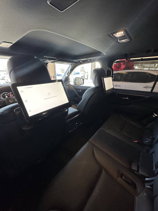 2024 Lexus LX 600 Luxury